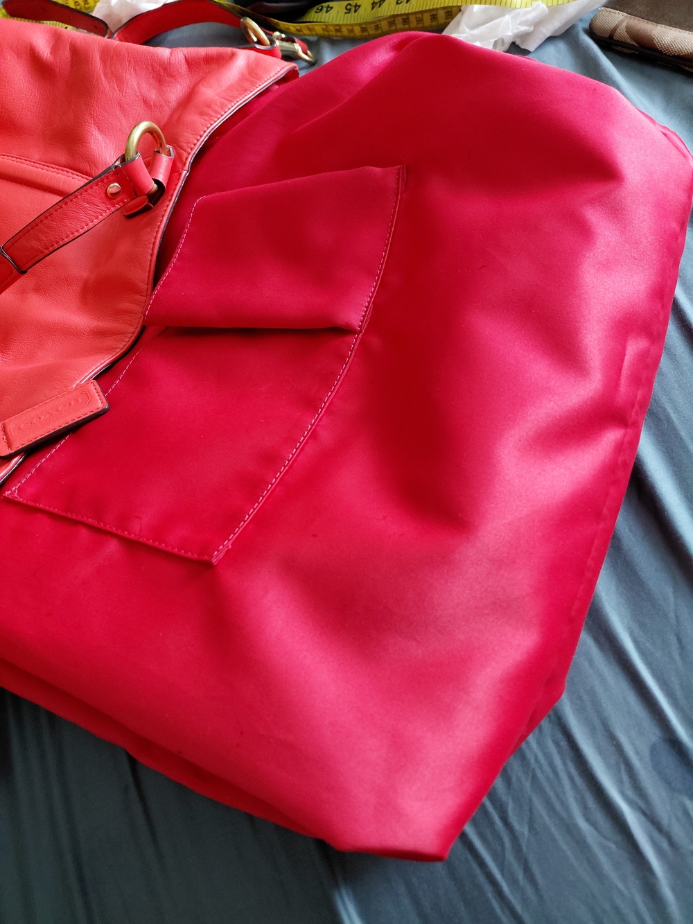 Coach Coral Leather Shoulder Tote with Front Buckle Color Salmon. - Picture 6 of 9